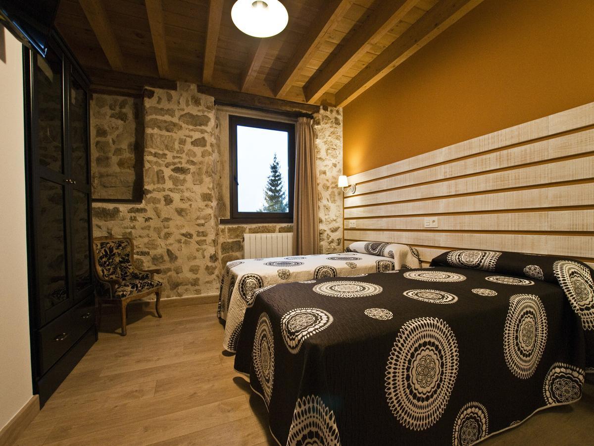 La Casa De Beli Hotel Tardajos Luaran gambar