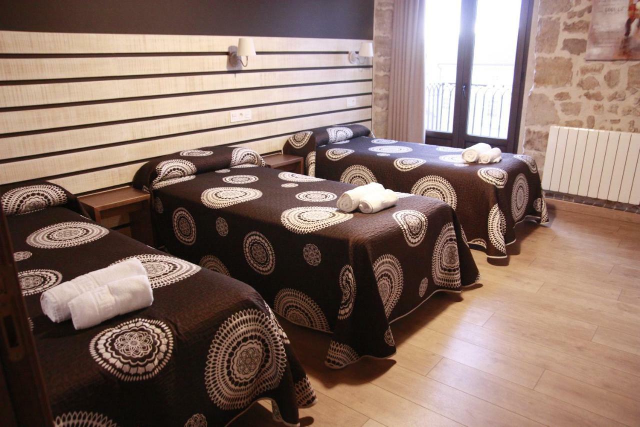 La Casa De Beli Hotel Tardajos Luaran gambar